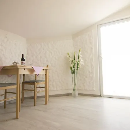 Kula Sabunike Apartmán *