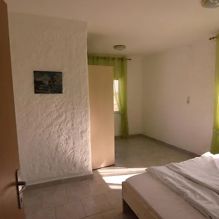 Kula Sabunike Apartment *