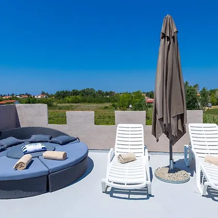 Kula Sabunike Apartman Privlaka (Zadar)